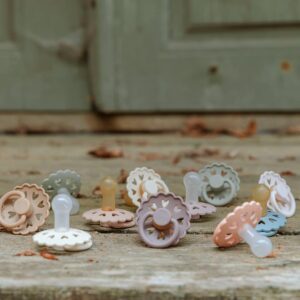 CUMLÍK FRIGG FAIRYTALE X H.C. ANDERSEN CLUMSY HANS, +6 M, KAUČUK - Image 9