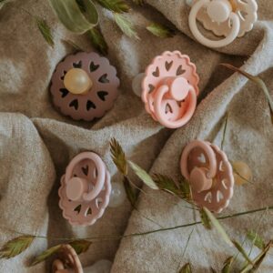 CUMLÍK FRIGG FAIRYTALE X H.C. ANDERSEN CLUMSY HANS, +6 M, KAUČUK - Image 7