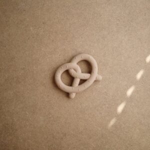 HRYZADLO MUSHIE - PRETZEL - NATURAL - Image 3
