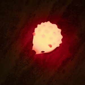 LED NOČNÁ LAMPA FILIBABBA - HENNING THE HEDGEHOG - Image 3